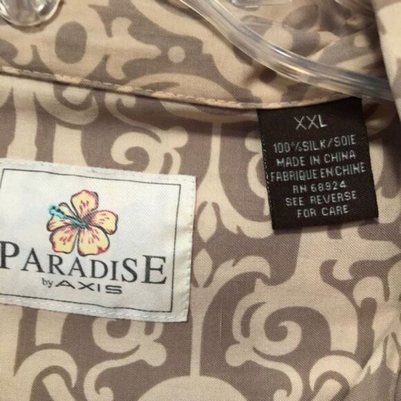 NWOT. Paradise by Axis bottom down shirt - Picture 6 of 6